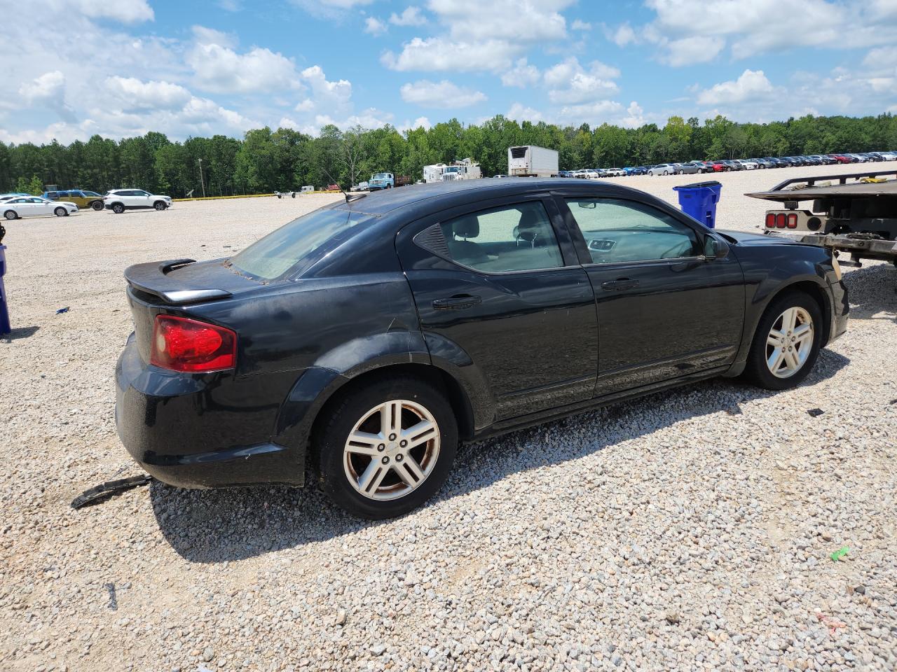 2012 DODGE AVENGER