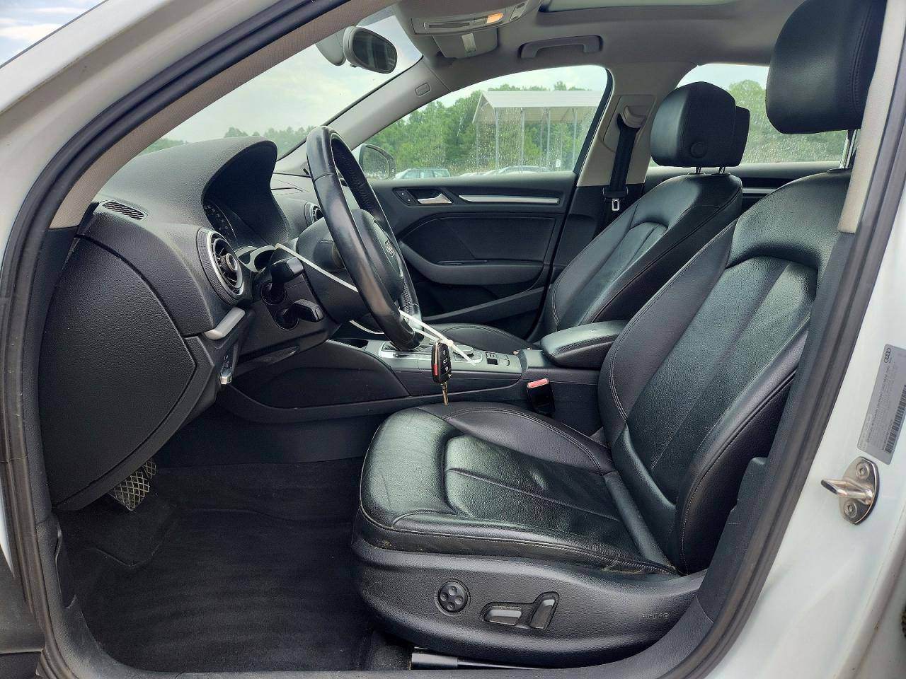 2015 AUDI A3