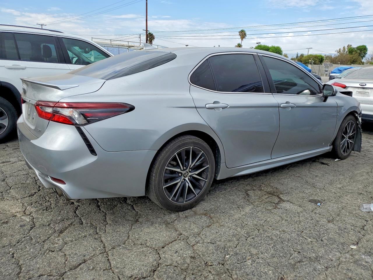 2021 TOYOTA CAMRY