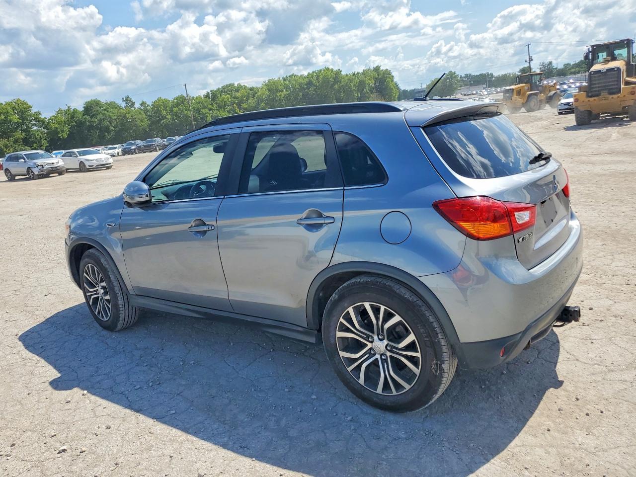 2016 MITSUBISHI OUTLANDER