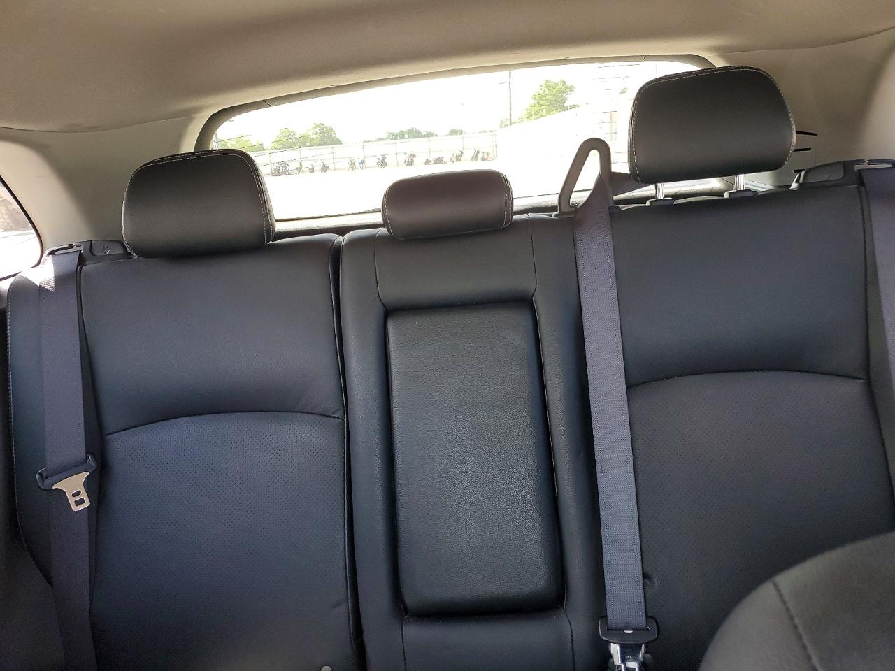 2016 MITSUBISHI OUTLANDER