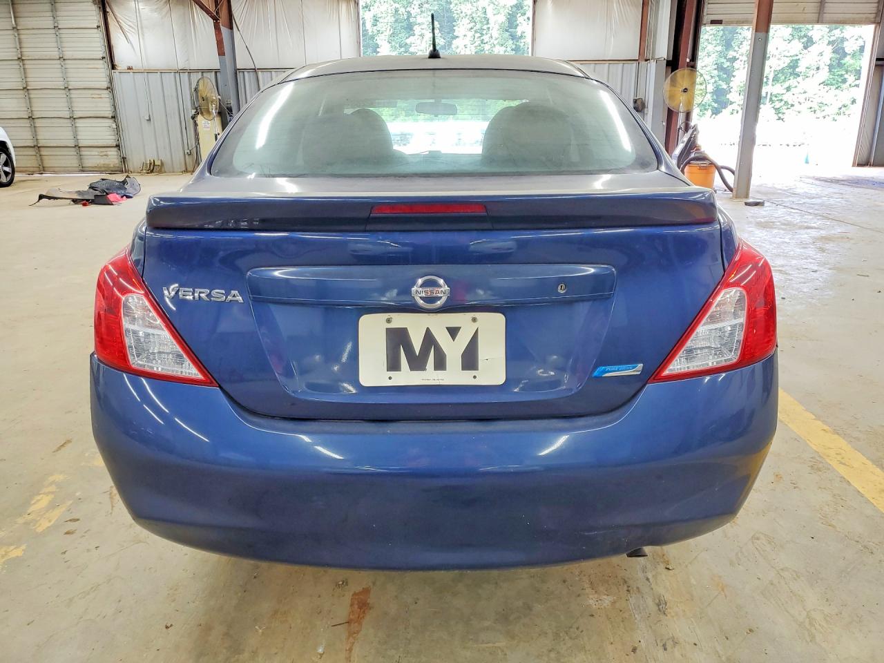 2014 NISSAN VERSA