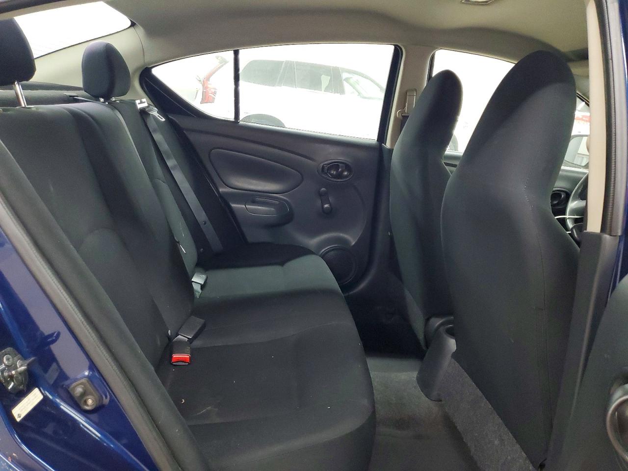 2014 NISSAN VERSA