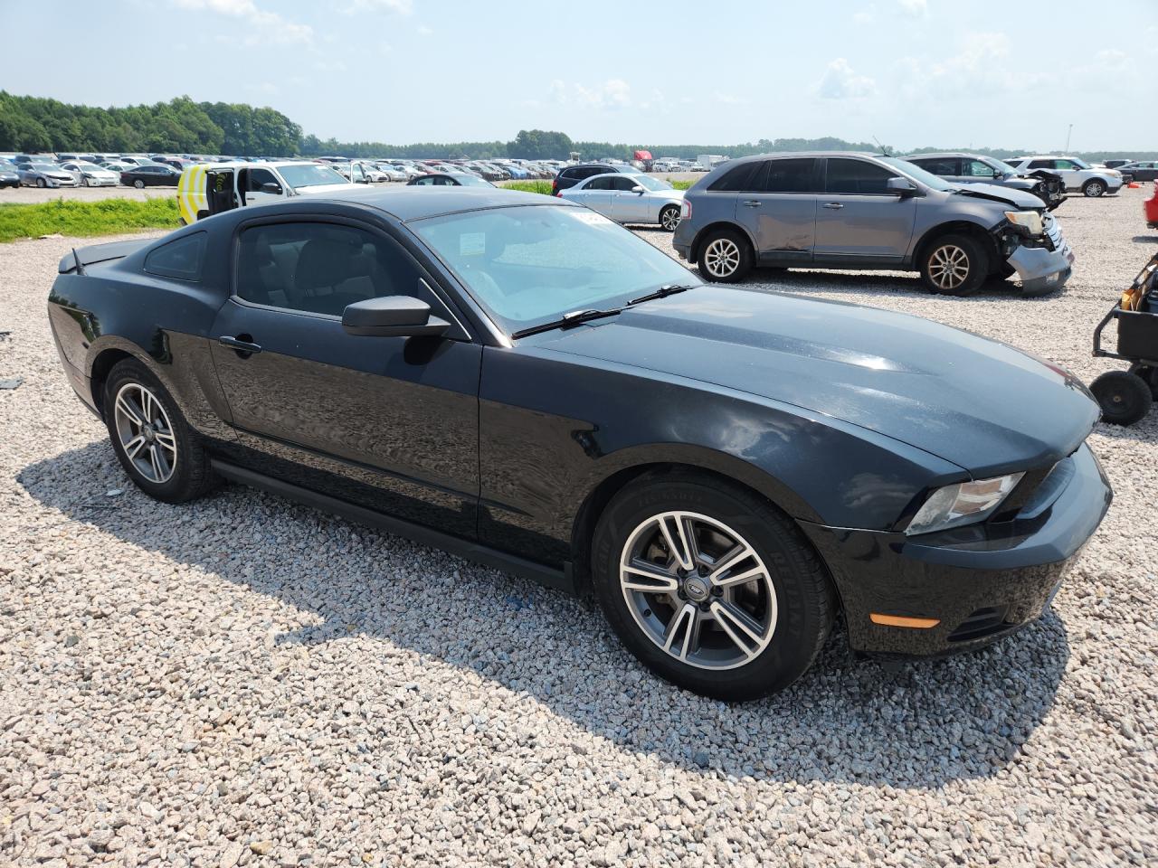 2012 FORD MUSTANG