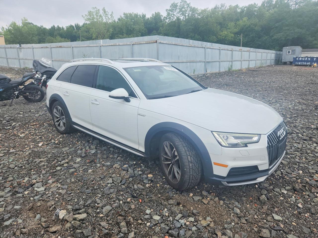 2017 AUDI A4
