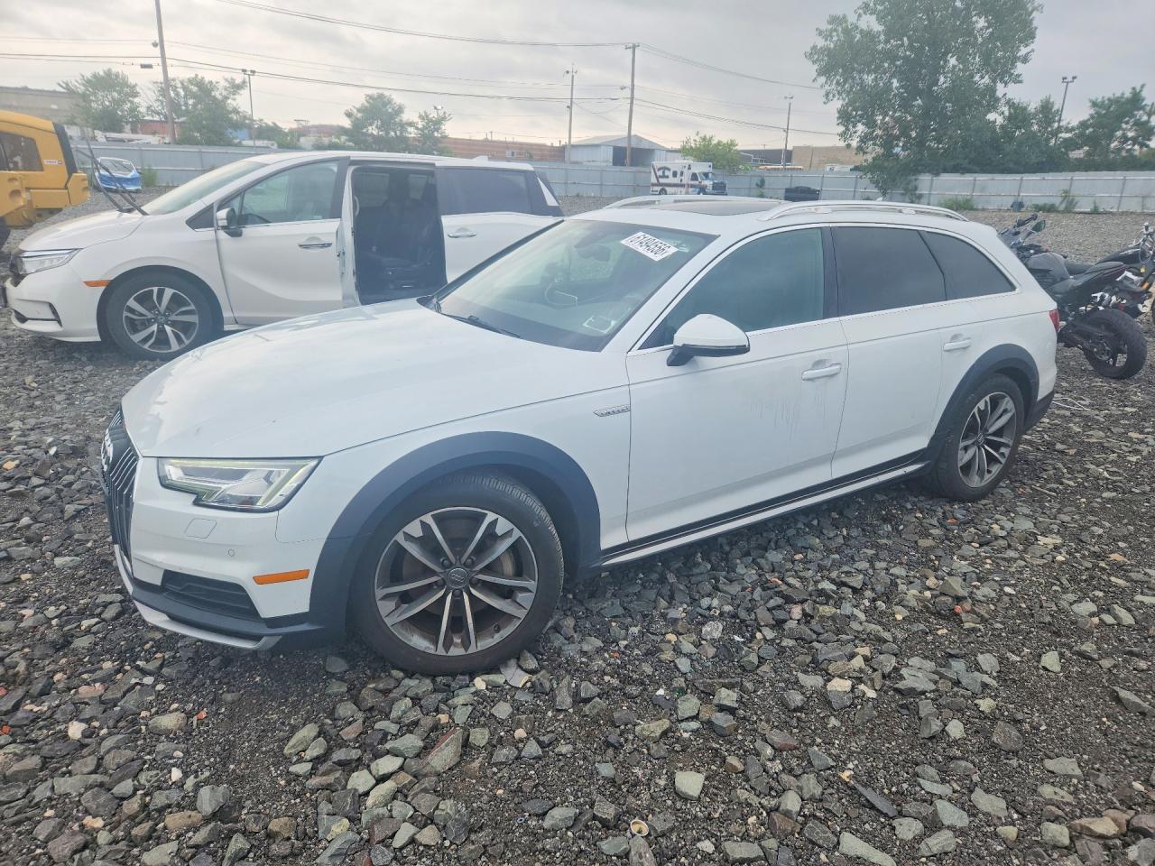 2017 AUDI A4