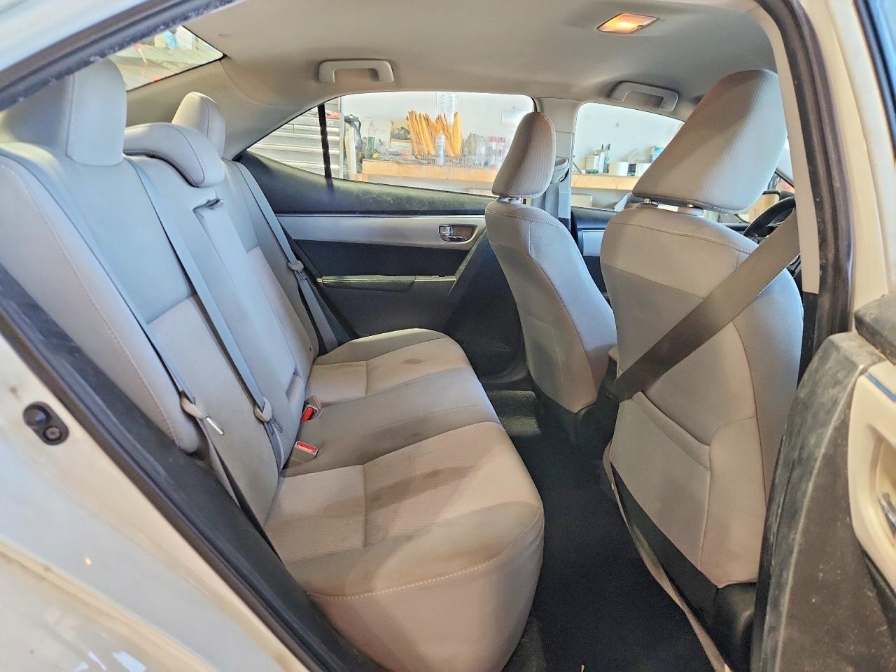 2015 TOYOTA COROLLA