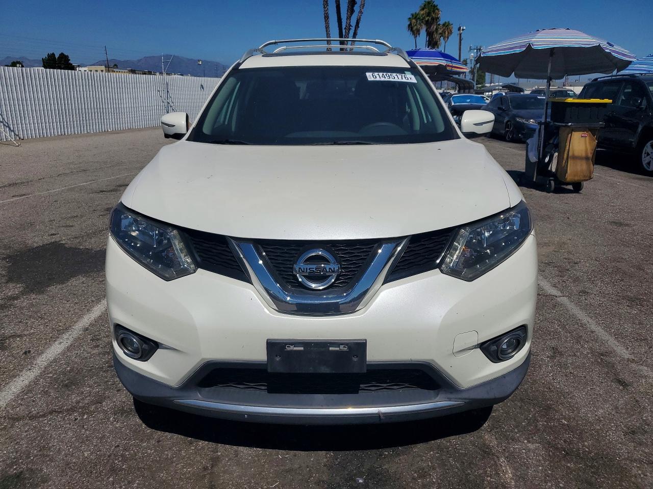 2015 NISSAN ROGUE