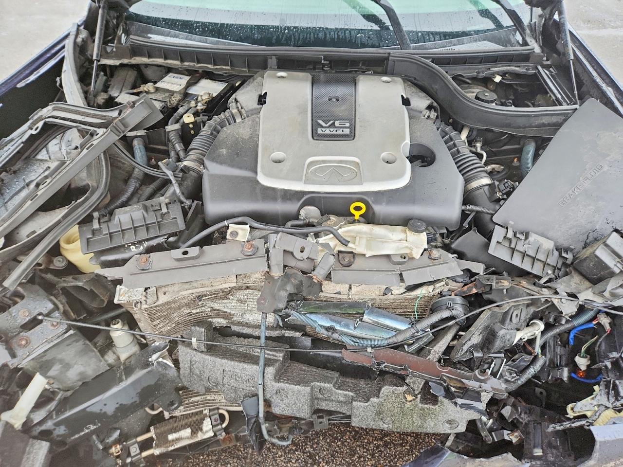 2011 INFINITI G37