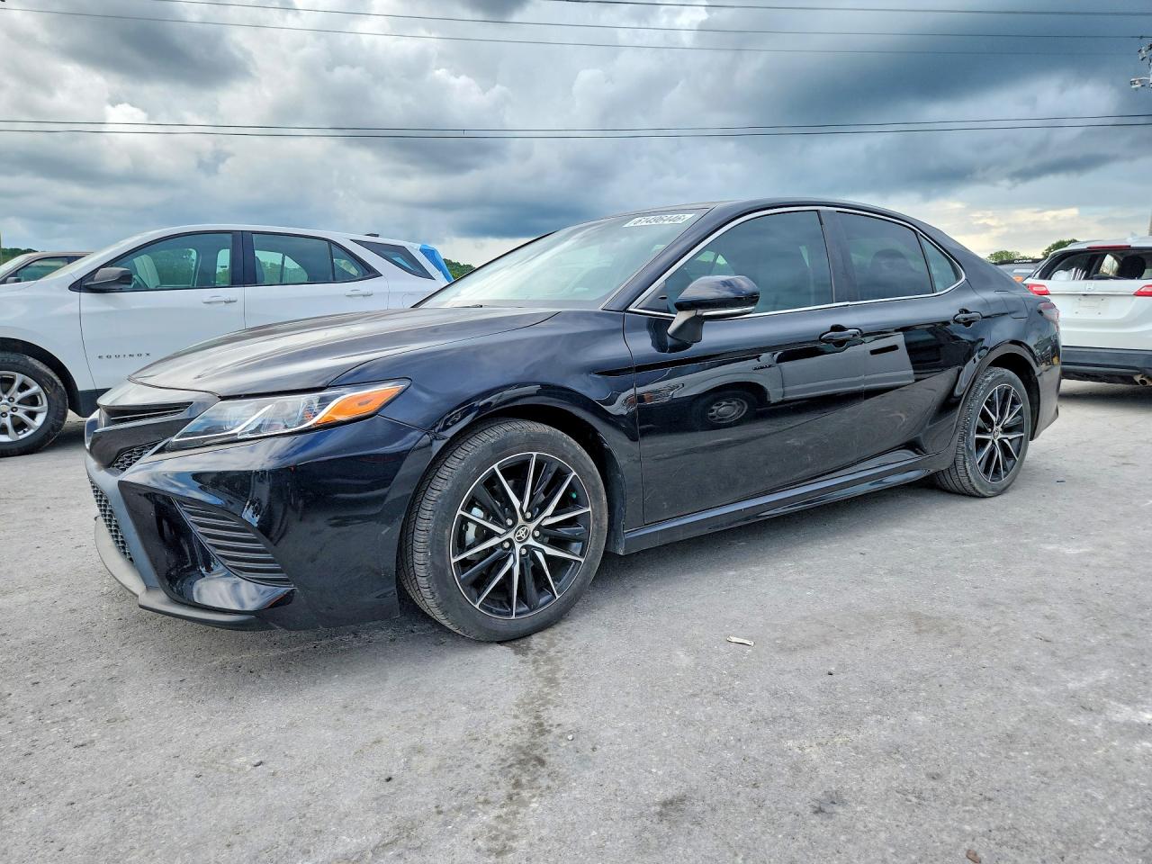 2024 TOYOTA CAMRY