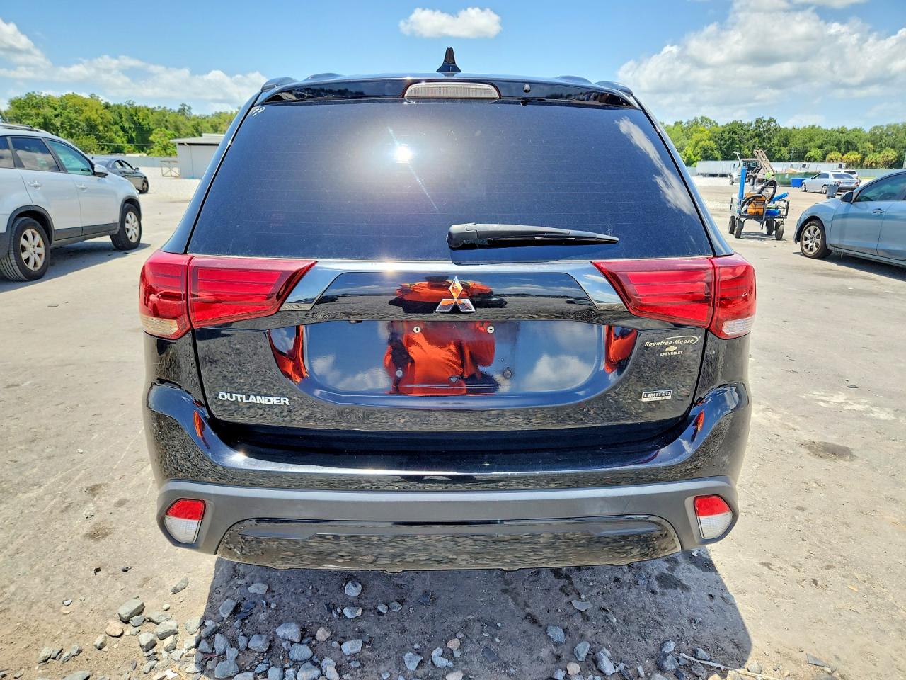 2020 MITSUBISHI OUTLANDER