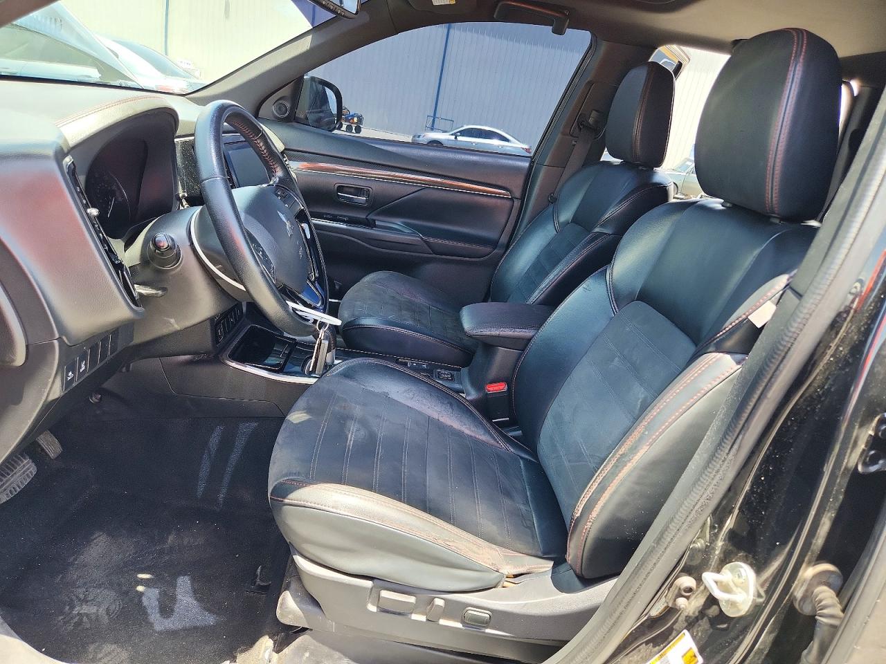 2020 MITSUBISHI OUTLANDER