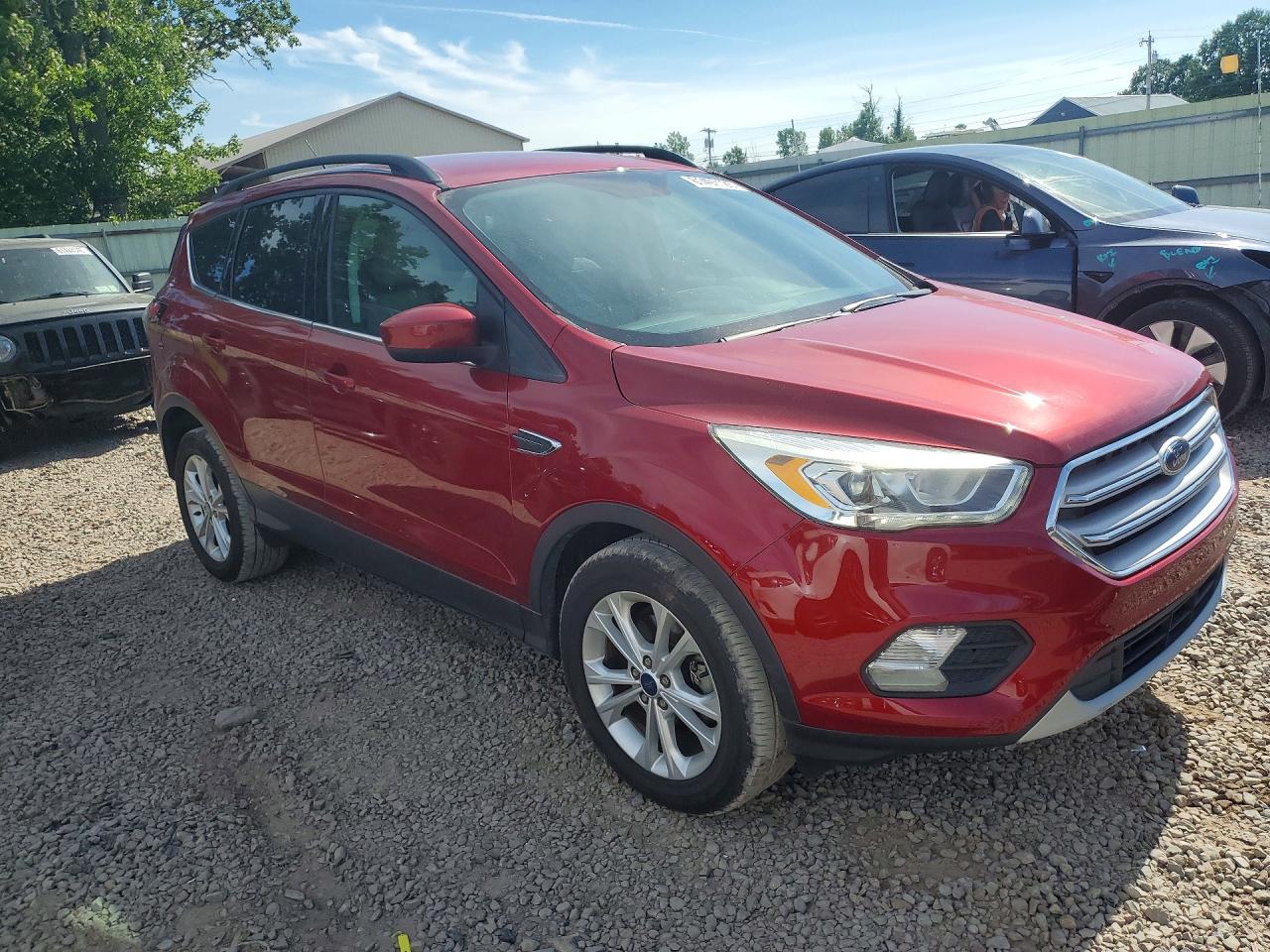 2017 FORD ESCAPE