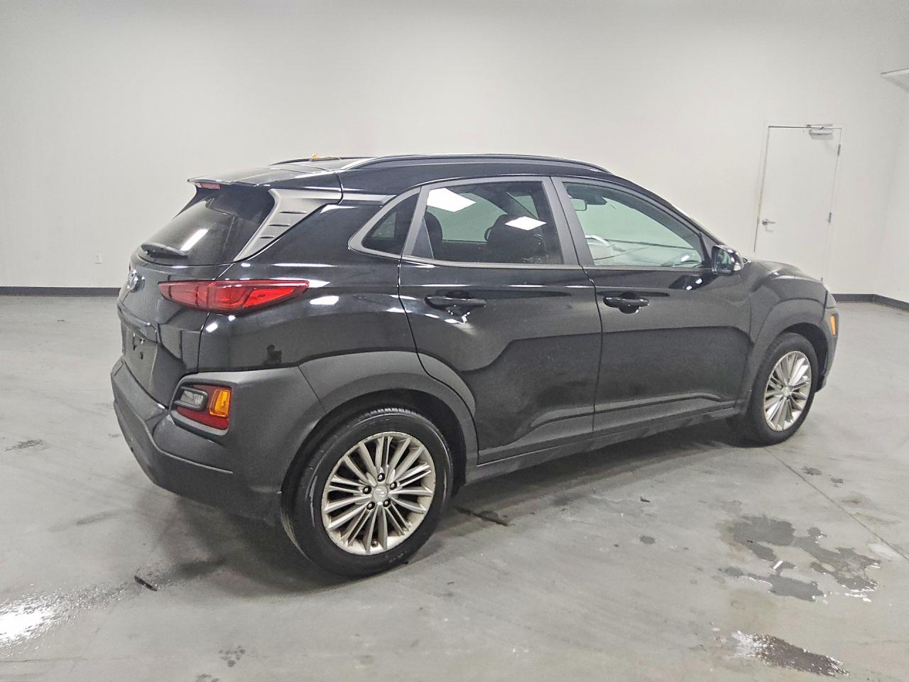 2021 HYUNDAI KONA