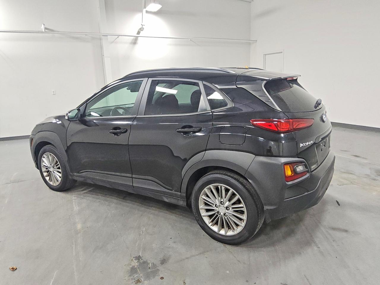 2021 HYUNDAI KONA