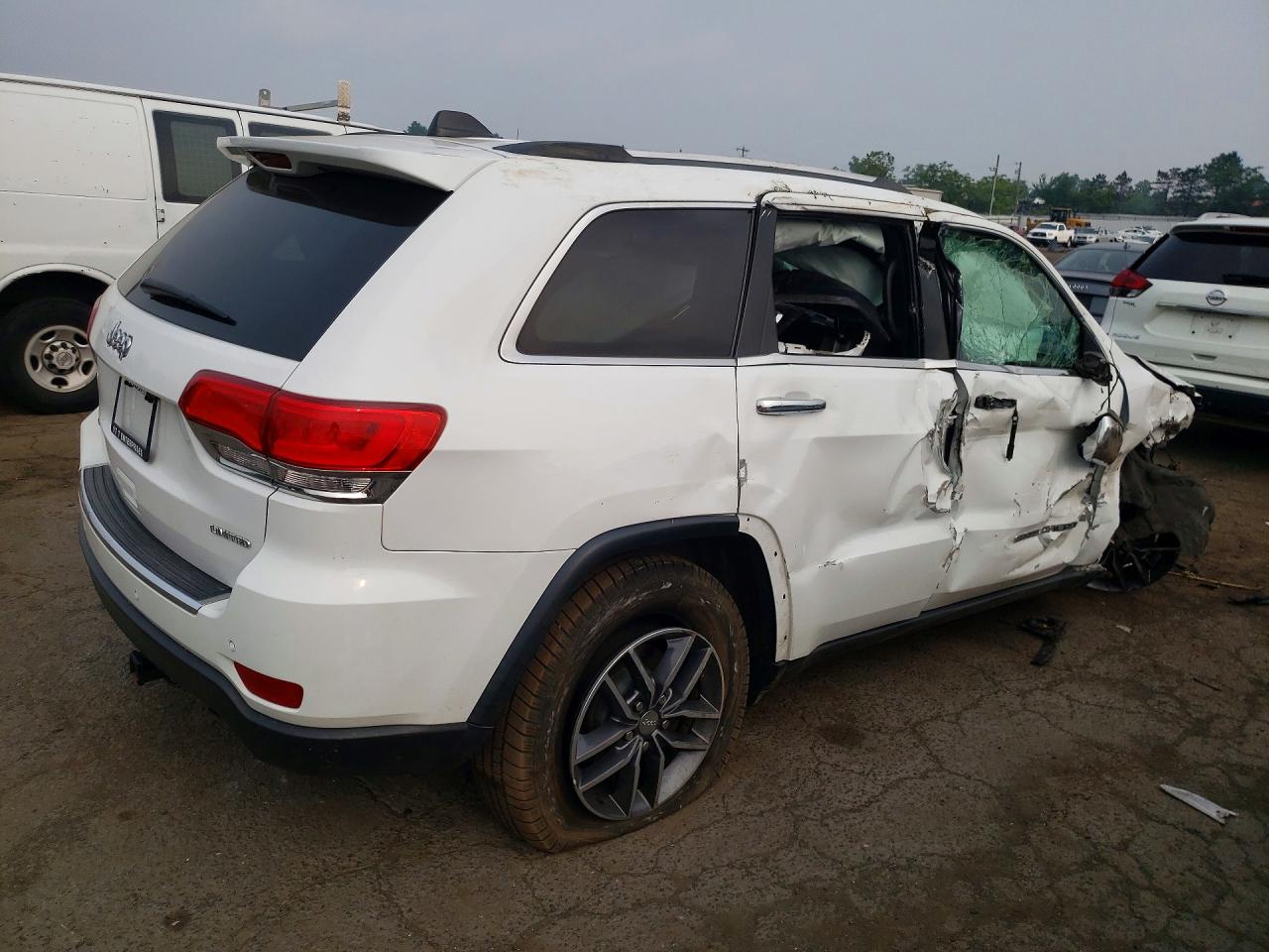 2018 JEEP CHEROKEE
