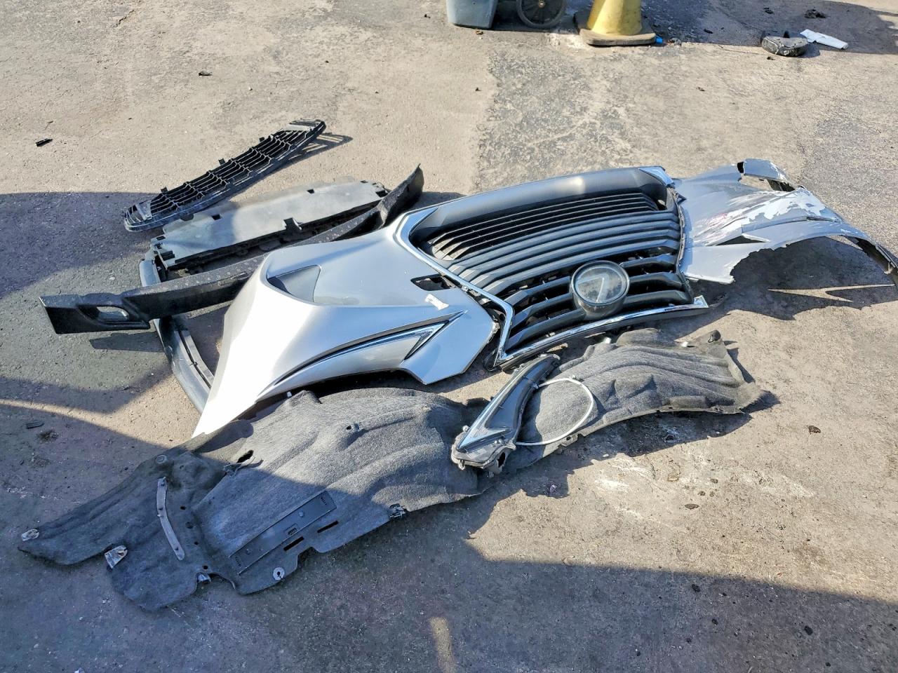 2018 LEXUS IS