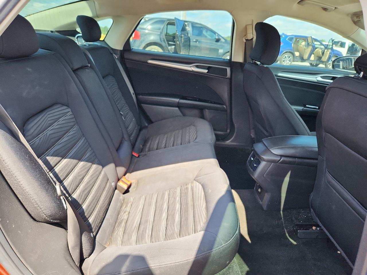 2016 FORD FUSION