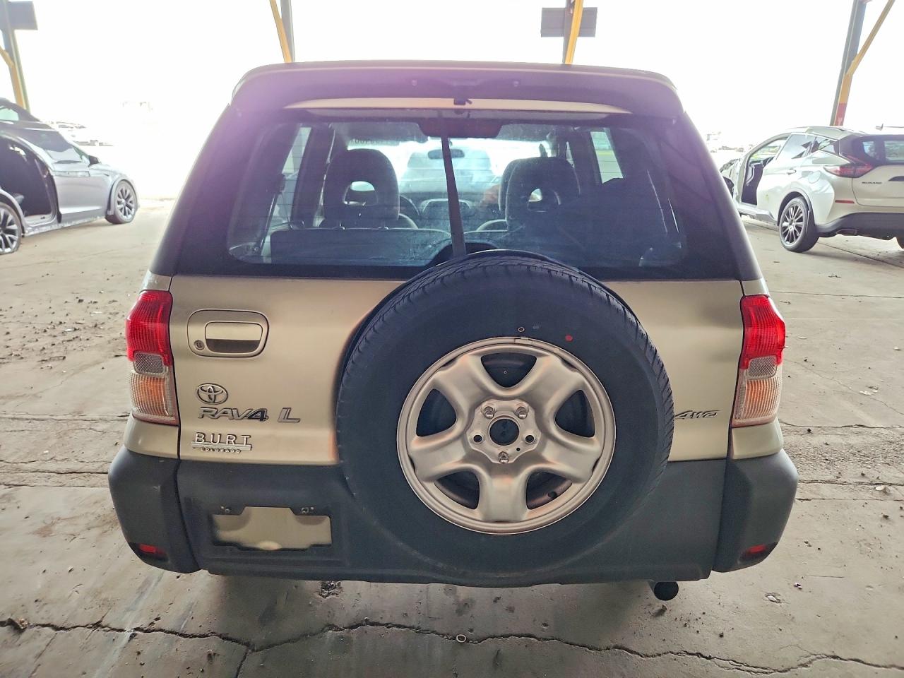 2001 TOYOTA RAV4