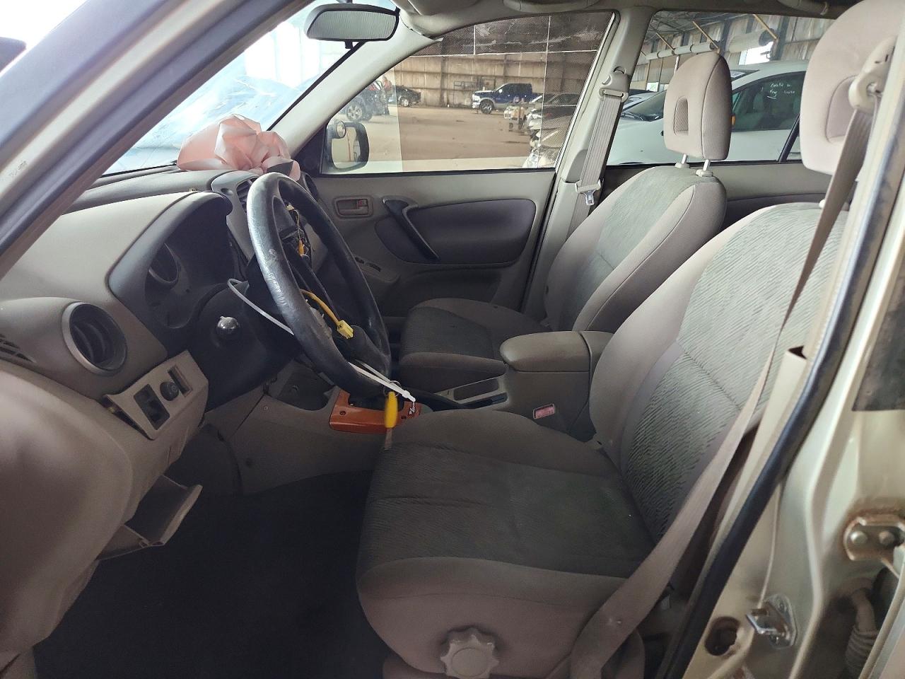 2001 TOYOTA RAV4