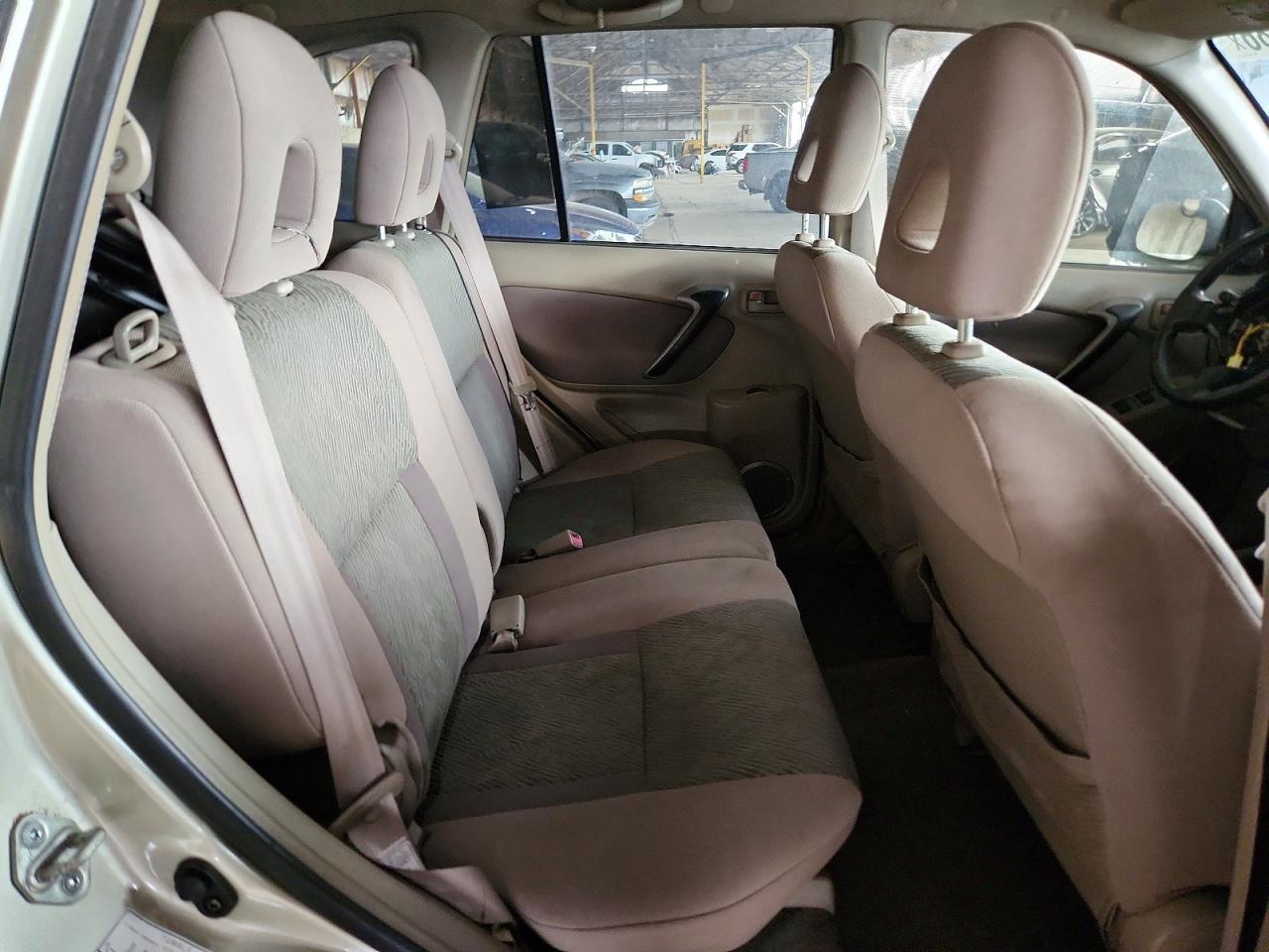 2001 TOYOTA RAV4