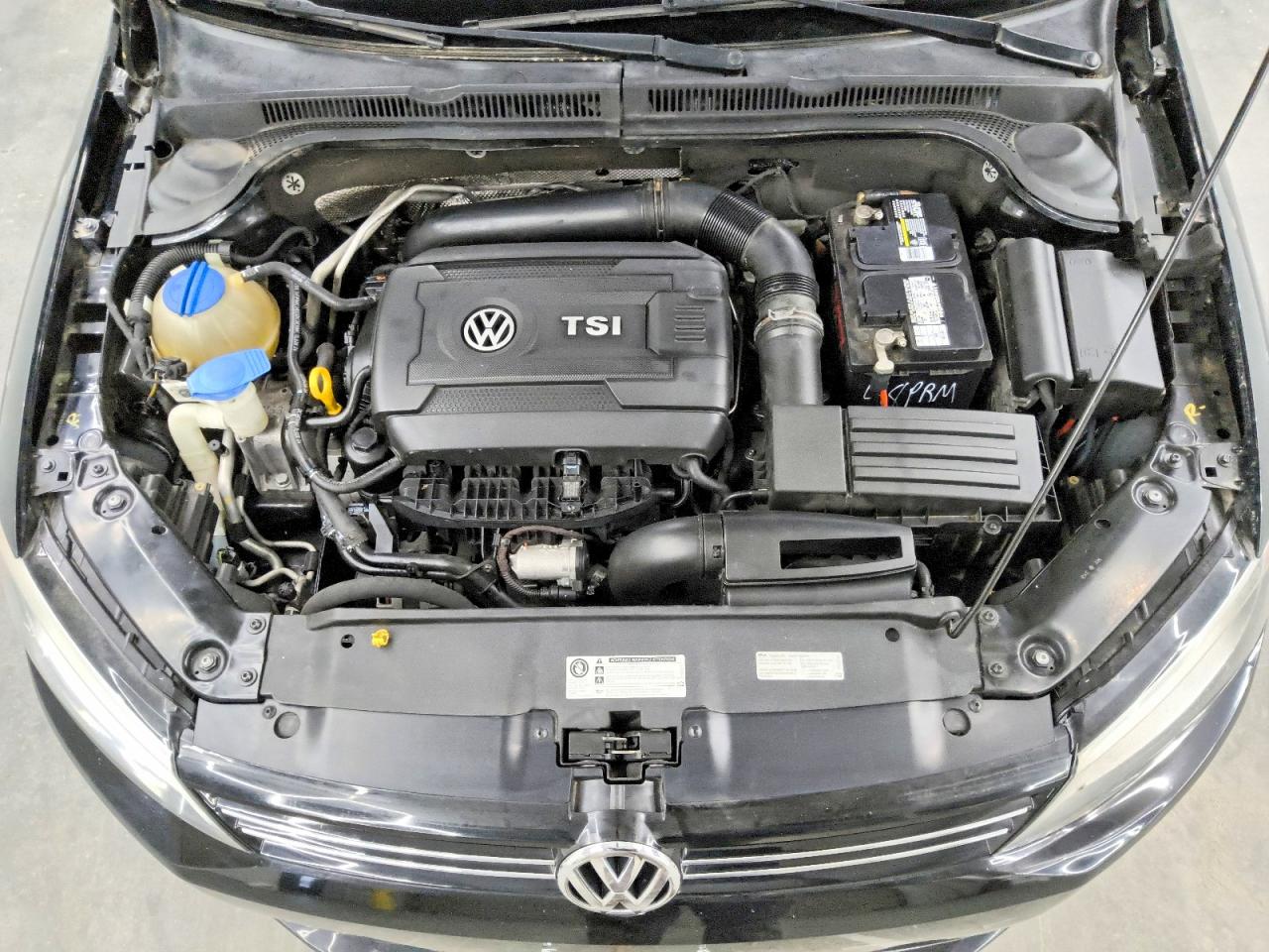 2014 VOLKSWAGEN JETTA