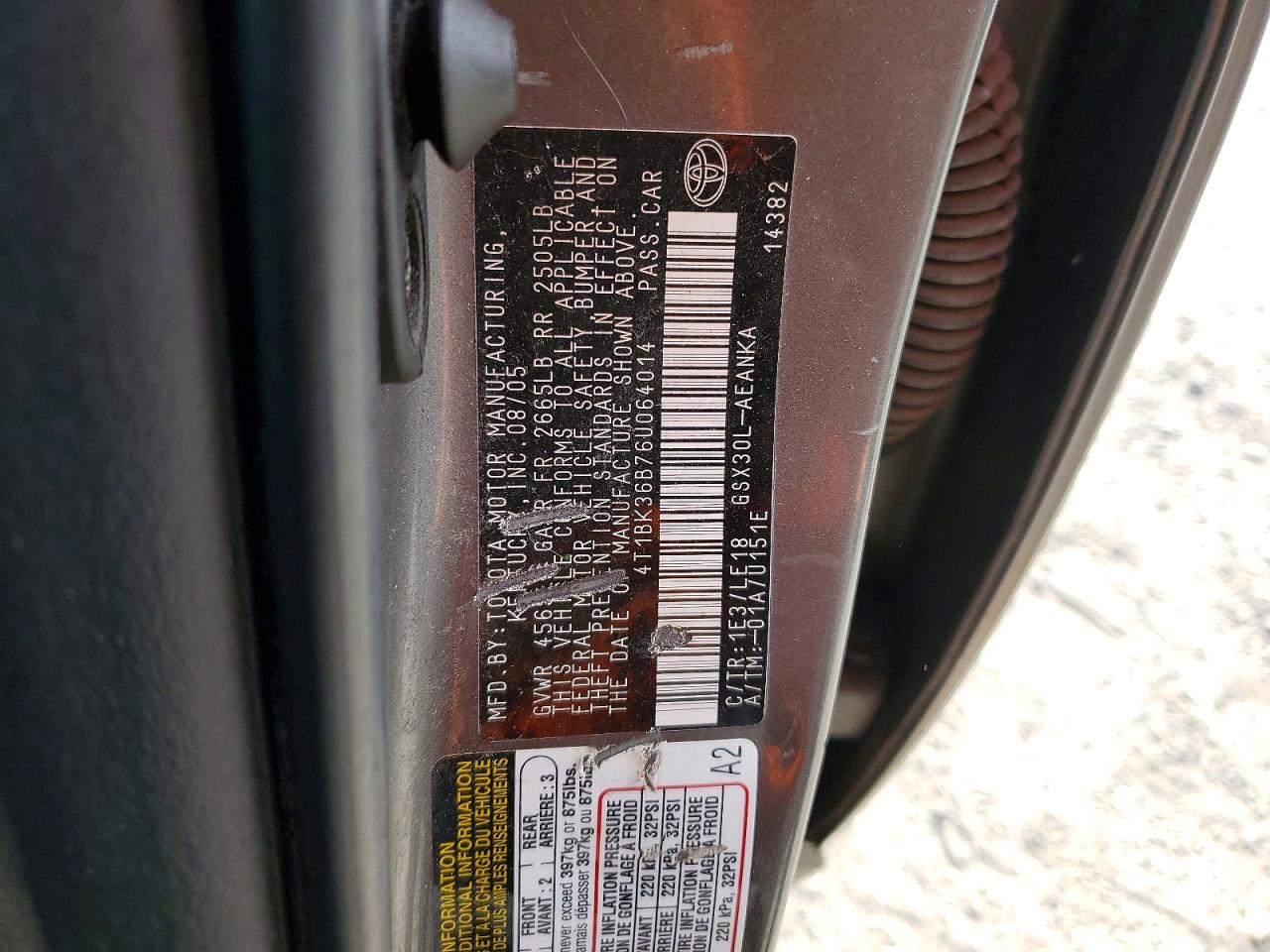 2006 TOYOTA AVALON