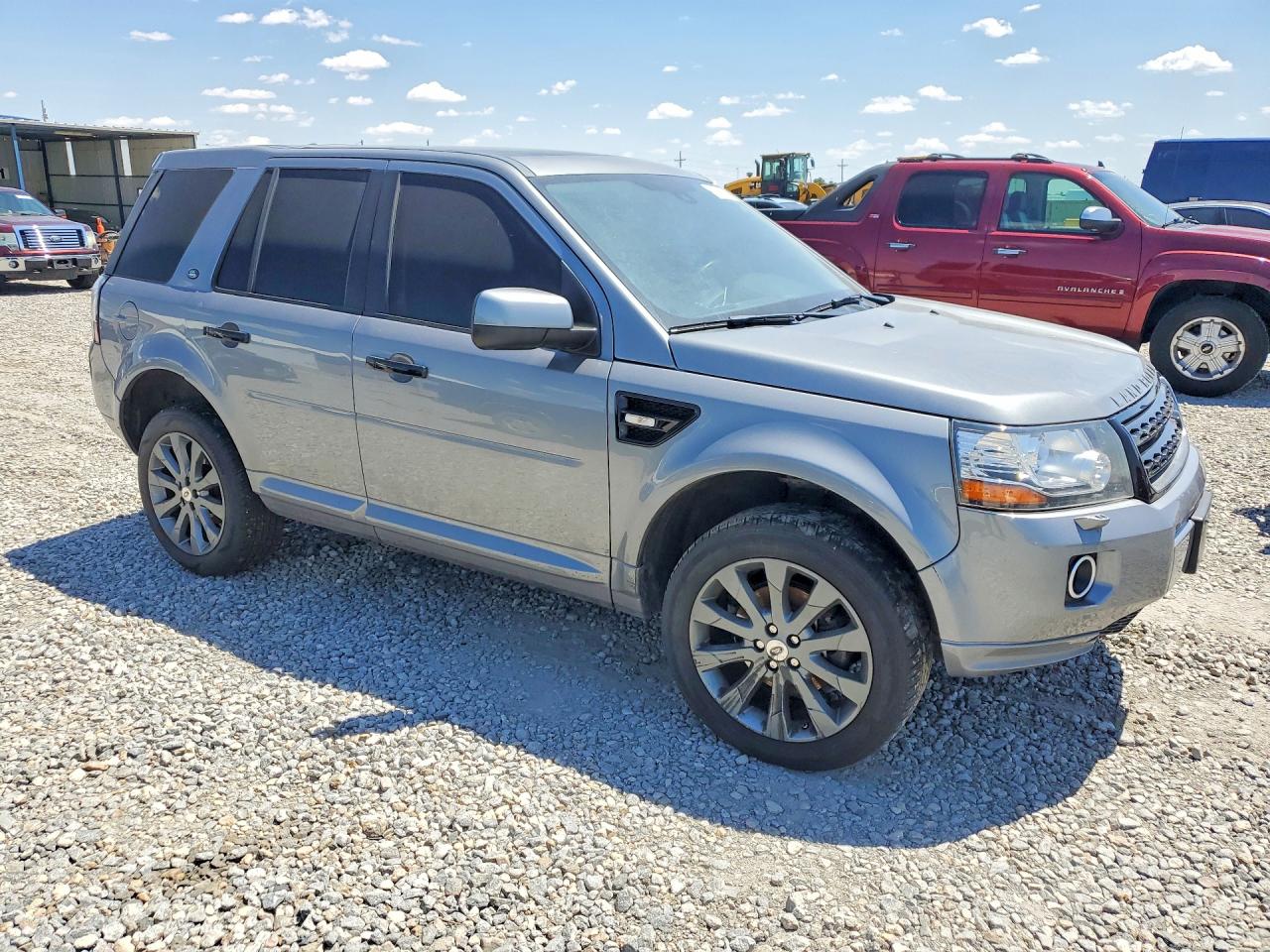 2013 LAND ROVER LR2