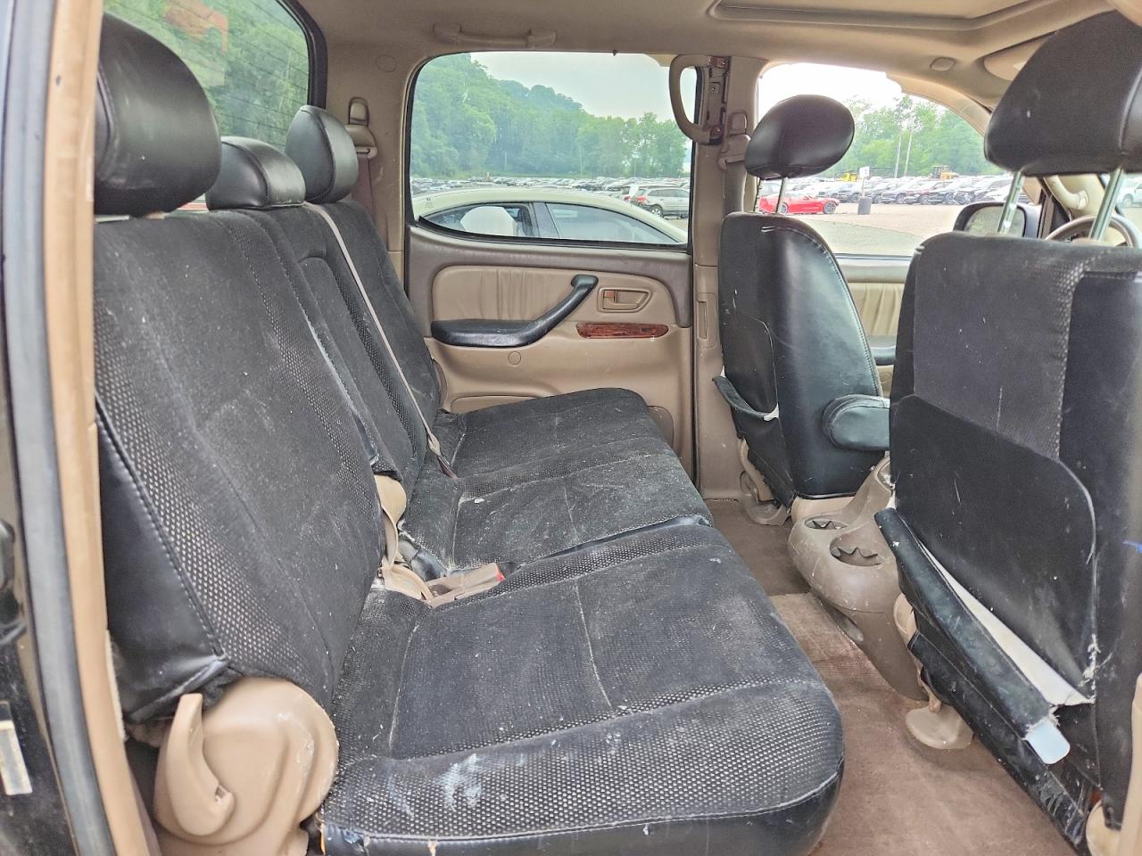 2004 TOYOTA TUNDRA