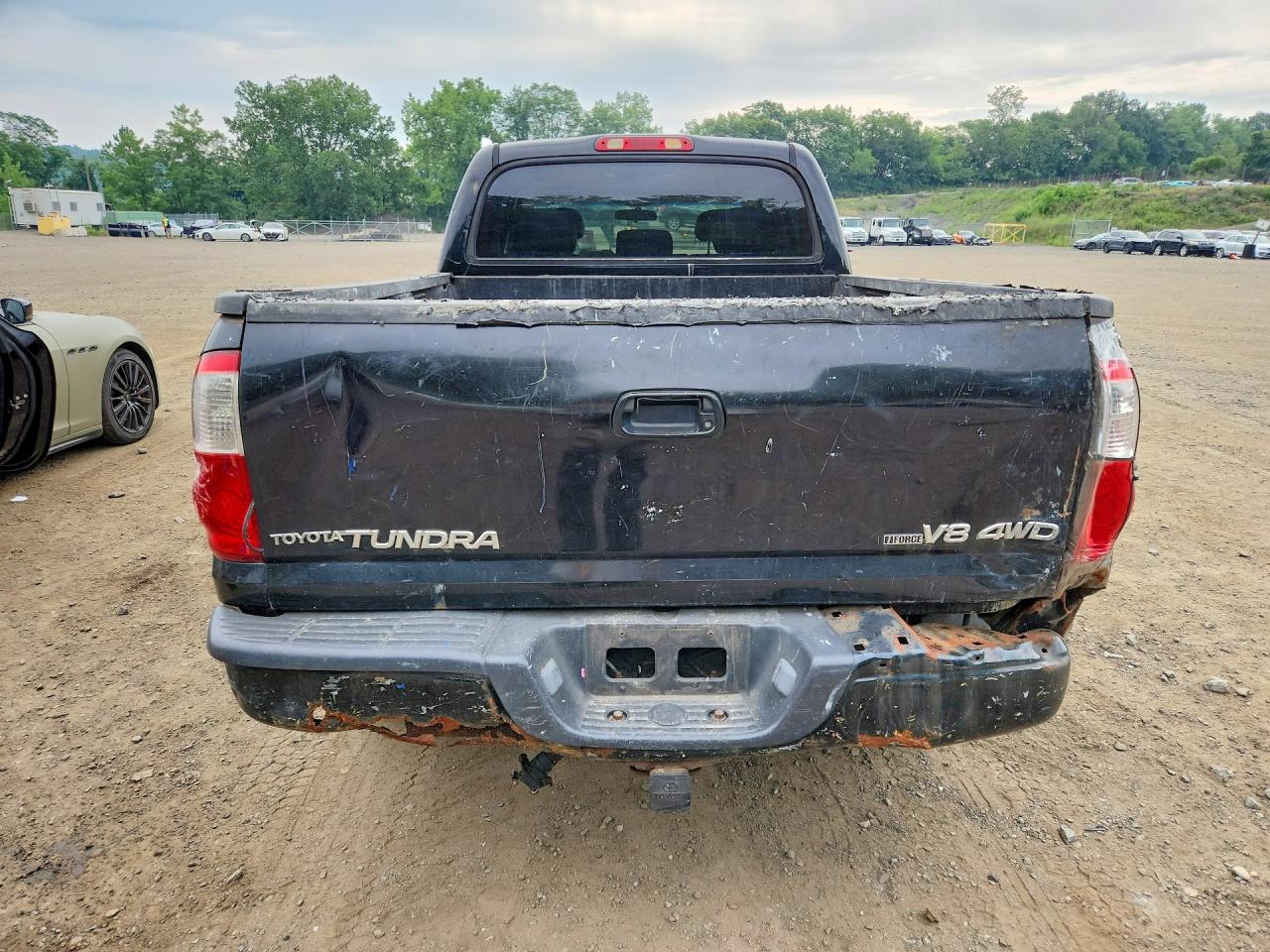 2004 TOYOTA TUNDRA