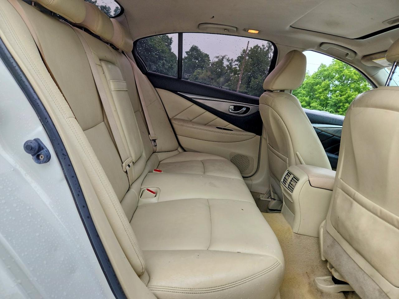 2014 INFINITI Q50