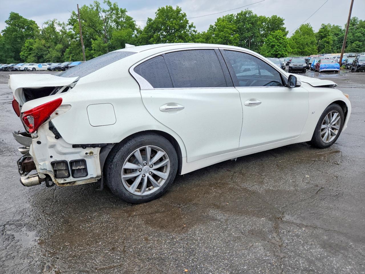 2014 INFINITI Q50