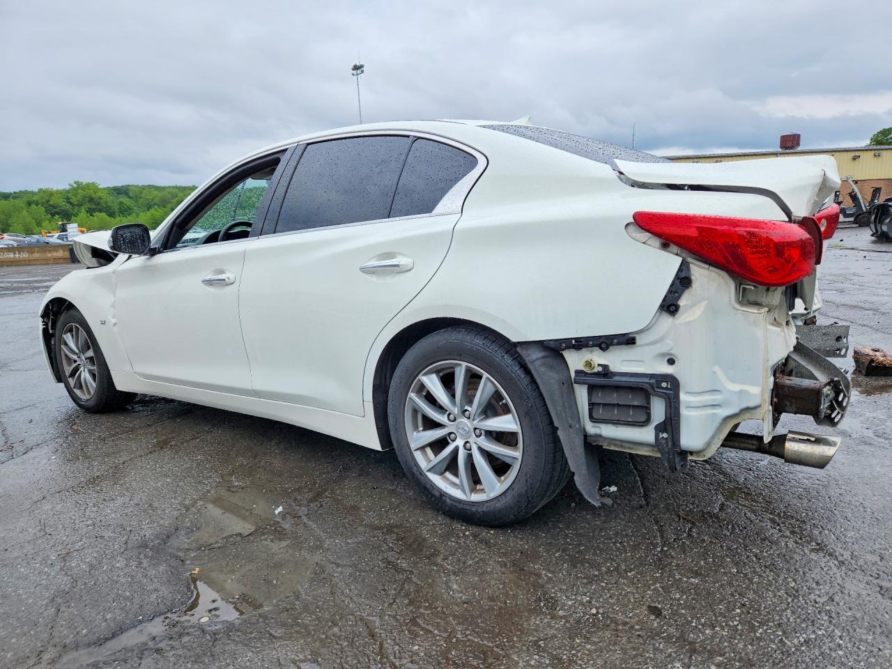 2014 INFINITI Q50