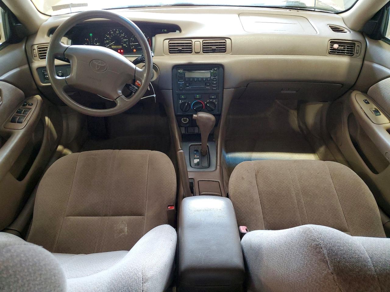 2000 TOYOTA CAMRY