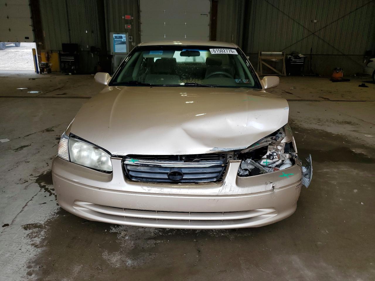 2000 TOYOTA CAMRY