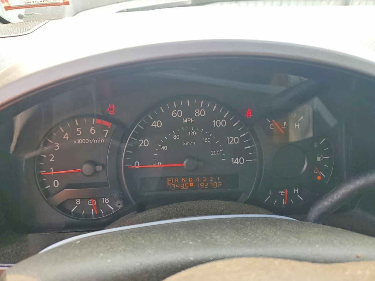 2005 NISSAN TITAN