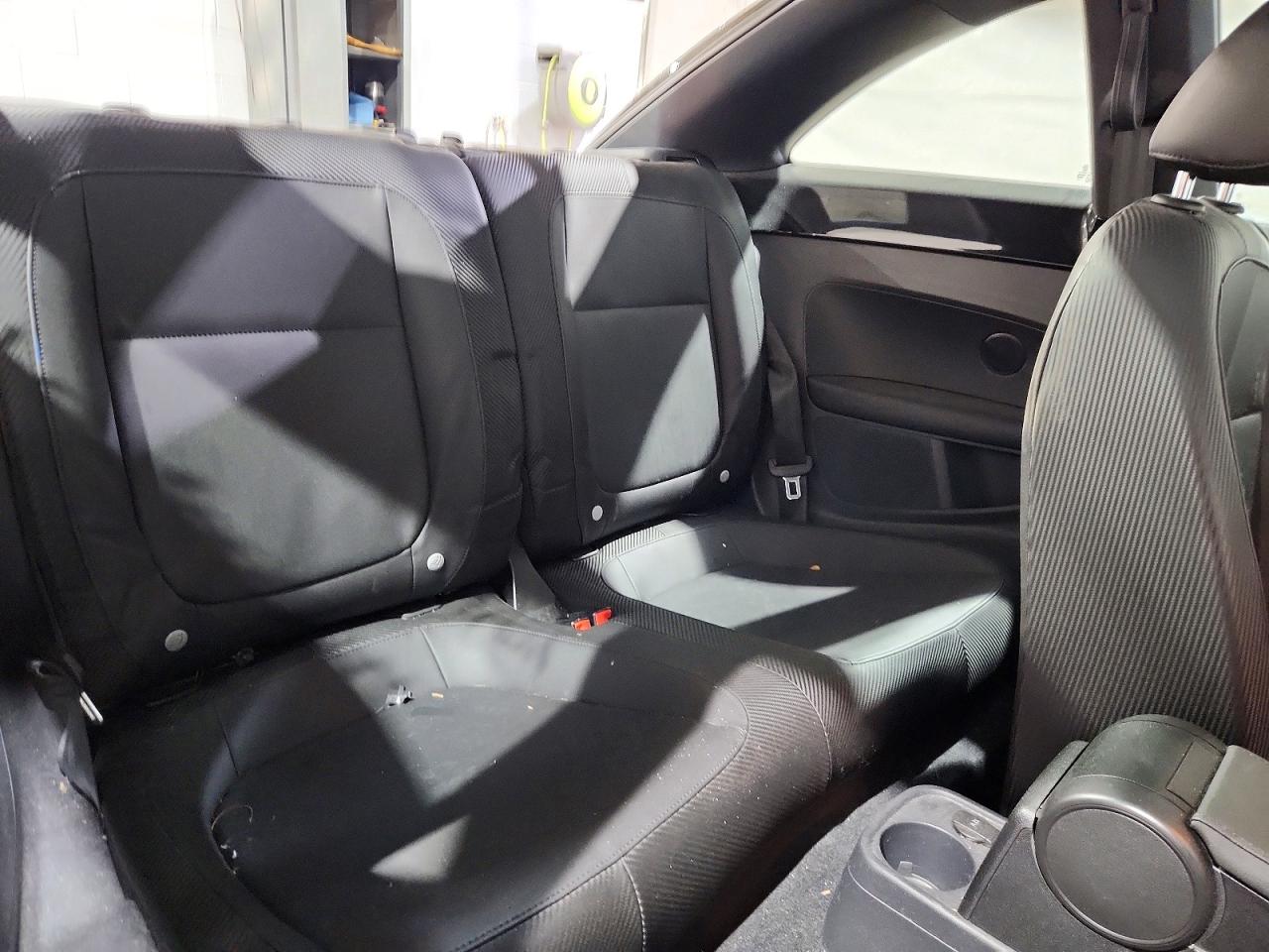 2012 VOLKSWAGEN BEETLE