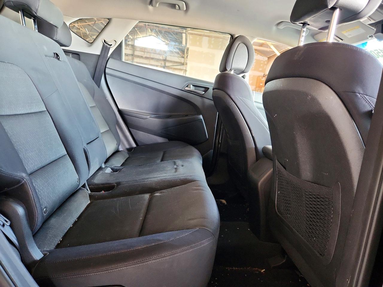 2016 HYUNDAI TUCSON