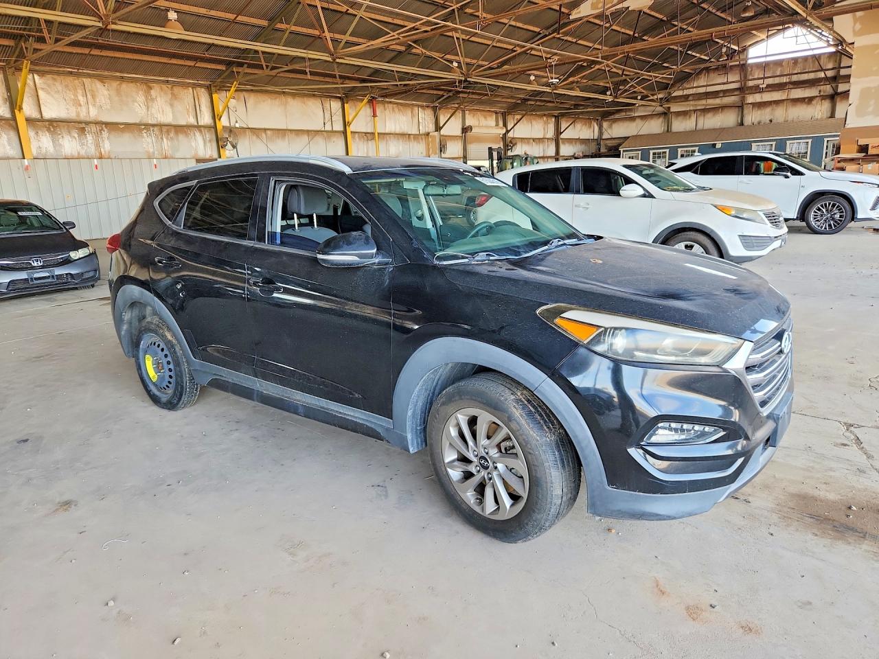2016 HYUNDAI TUCSON