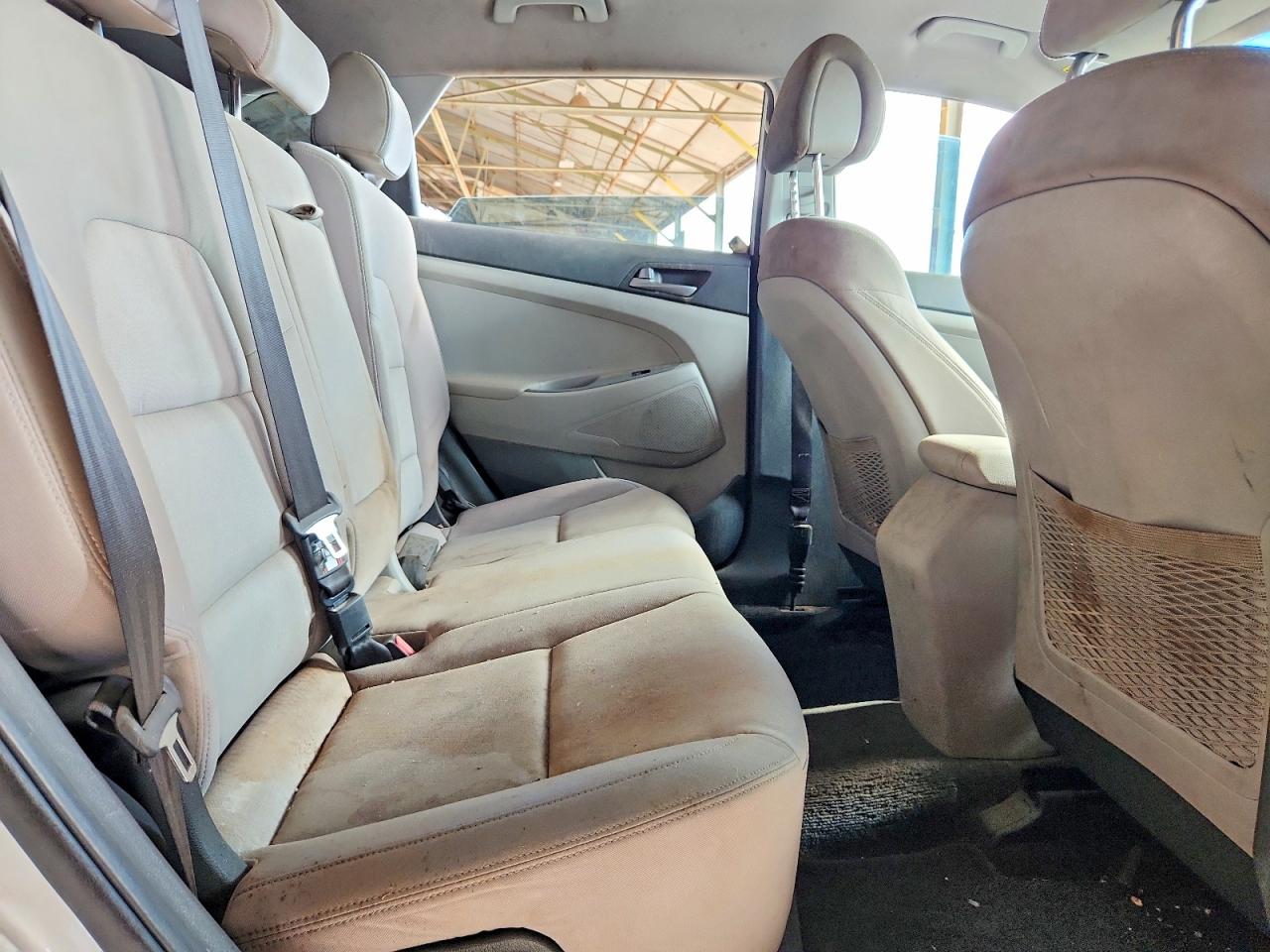 2016 HYUNDAI TUCSON