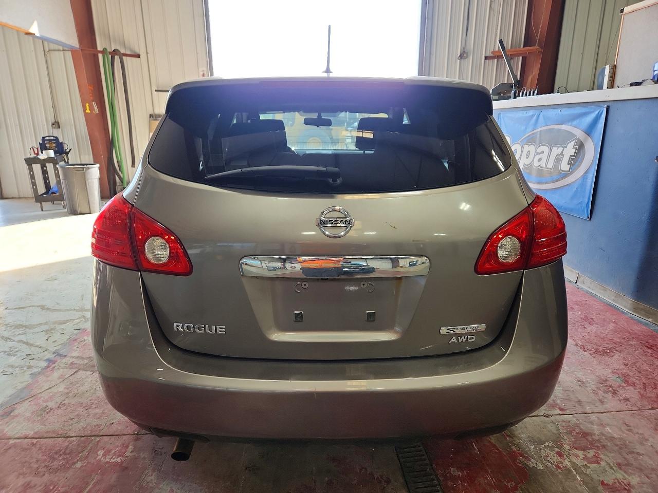 2013 NISSAN ROGUE