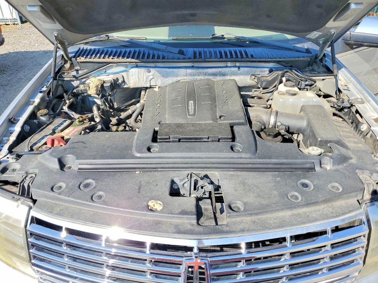2011 LINCOLN NAVIGATOR