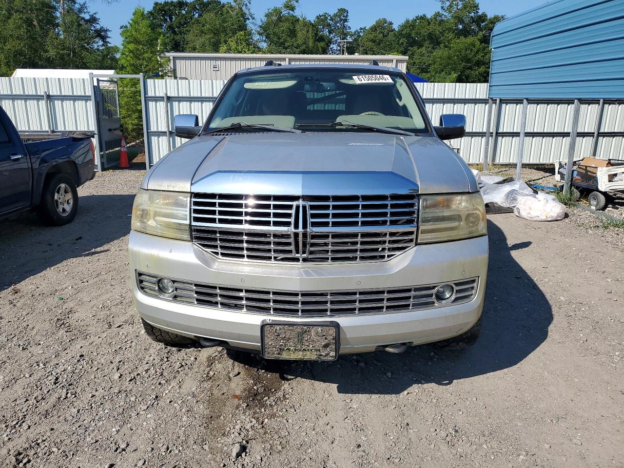 2011 LINCOLN NAVIGATOR