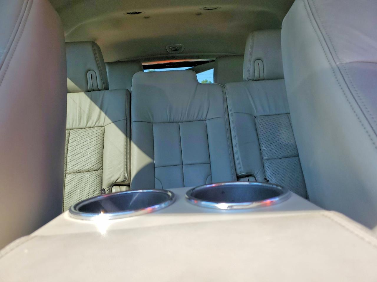 2011 LINCOLN NAVIGATOR