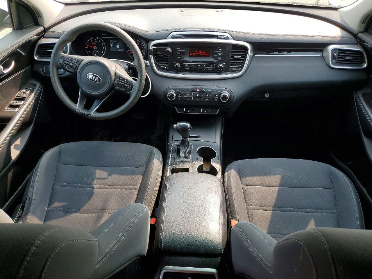 2017 KIA SORENTO