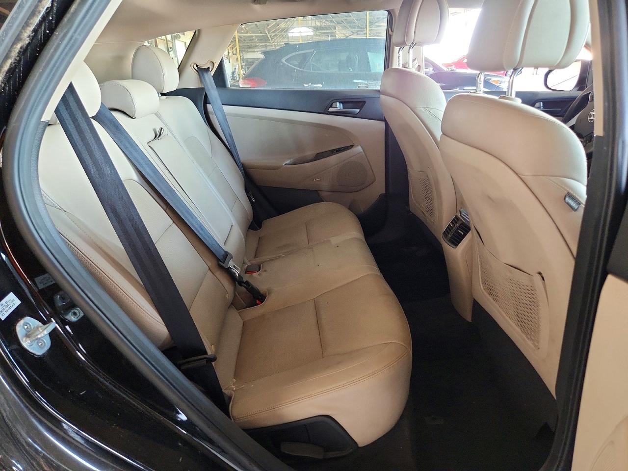 2017 HYUNDAI TUCSON