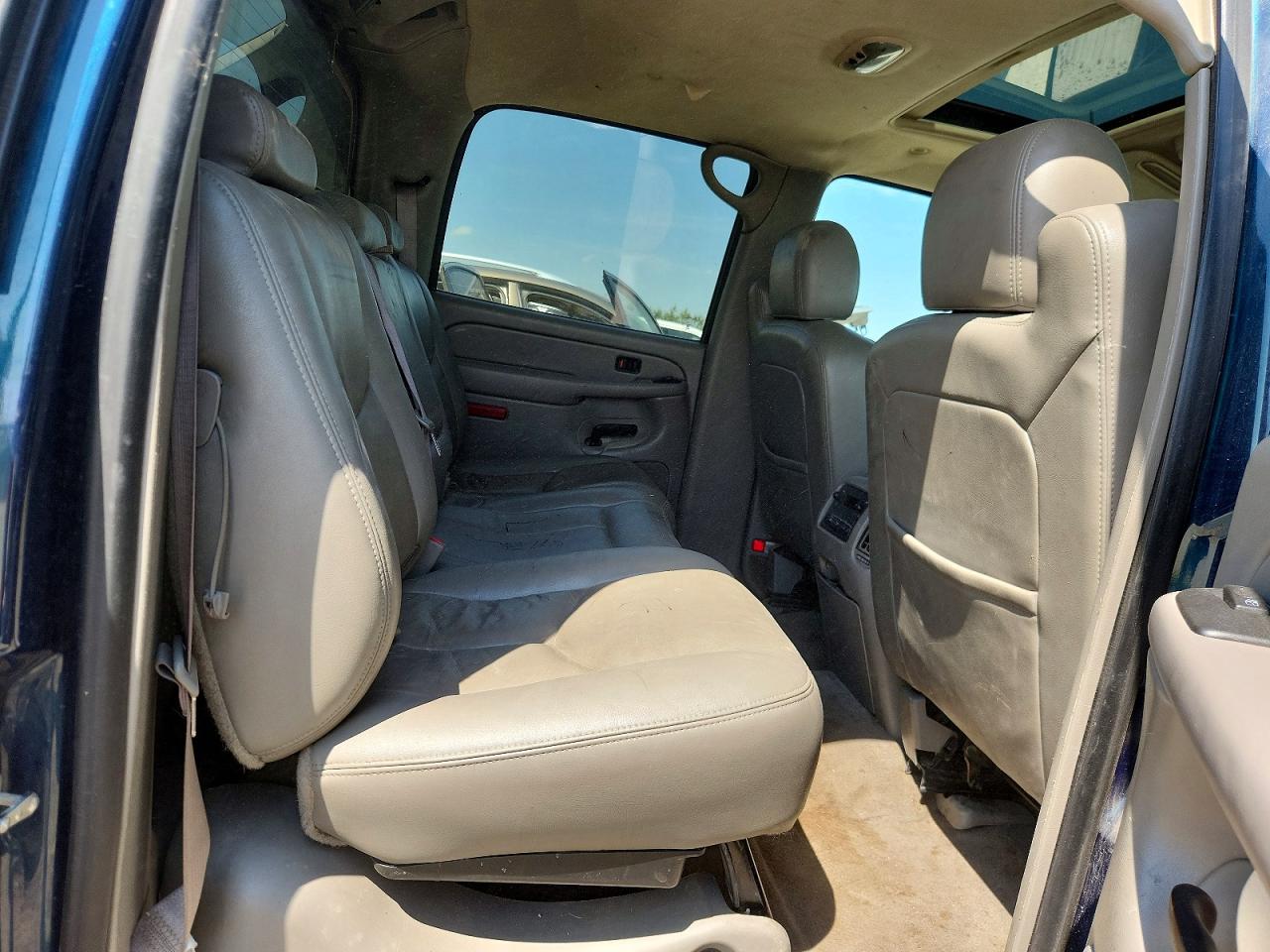 2005 CHEVROLET AVALANCHE