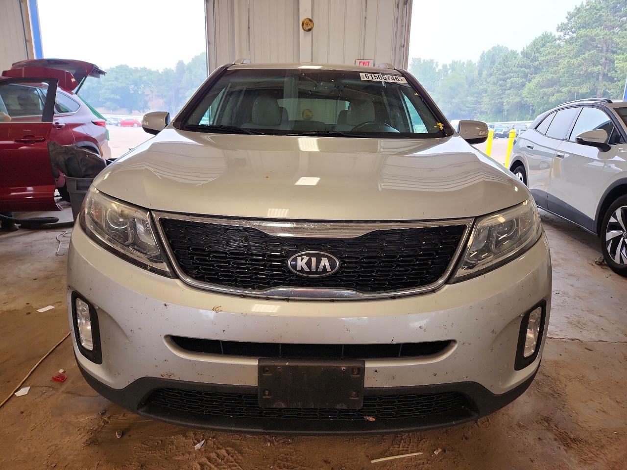 2015 KIA SORENTO