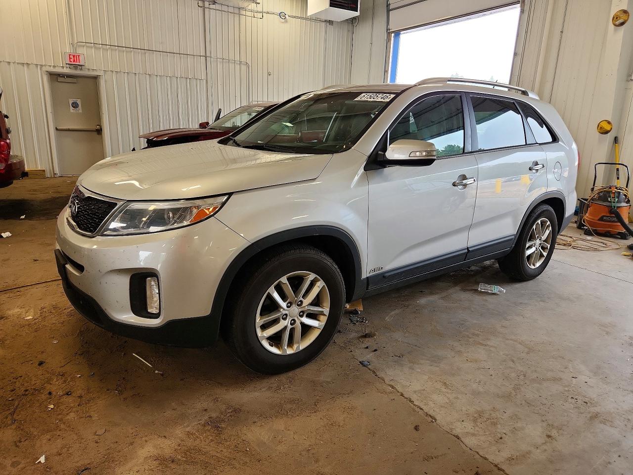 2015 KIA SORENTO