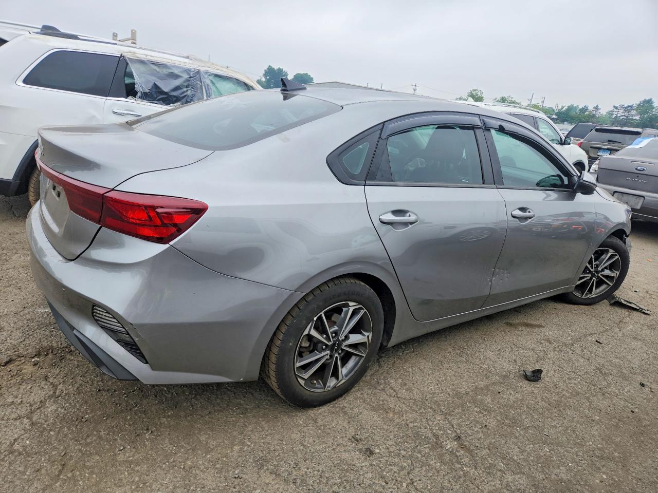 2022 KIA FORTE